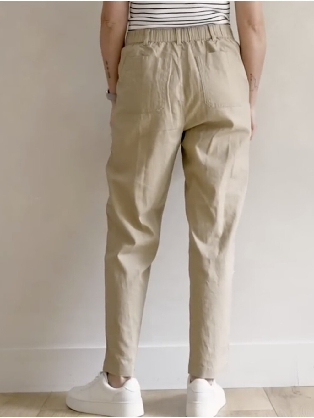 Uniqlo Linen Cotton Tapered Pants - Picture 6 of 11
